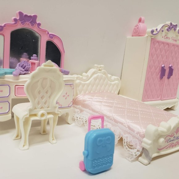 New Dollhouse Bedroom/Kitchen set - Picture 16 of 16